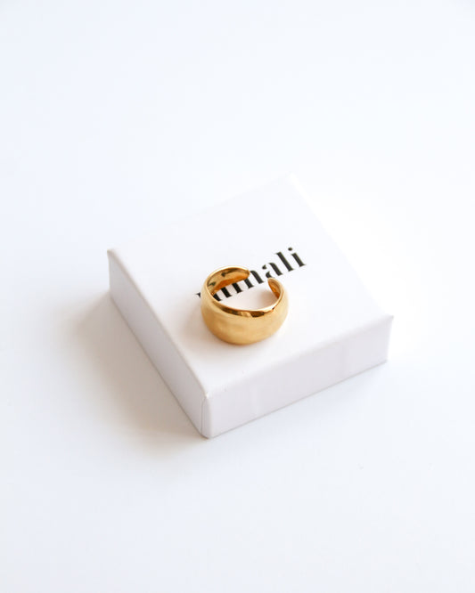 Lucy Ring in gold