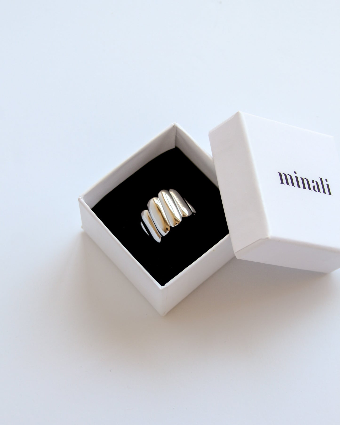 Hazel Ring in silver