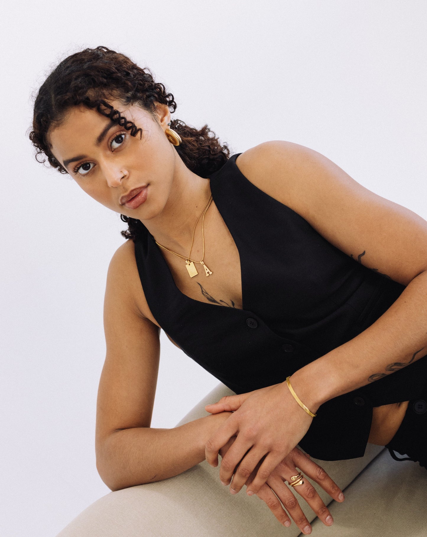 Audrey Earrings in gold