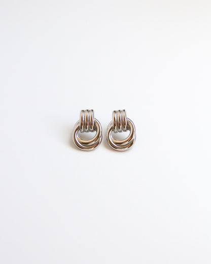 Knot Earrings in silver