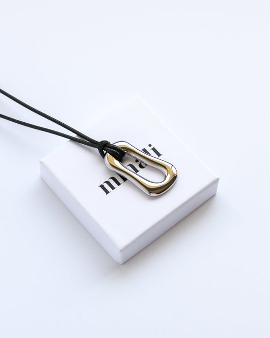 Frame Necklace in silver