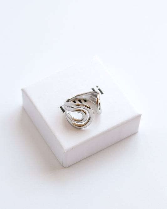 Vicky Ring in silver