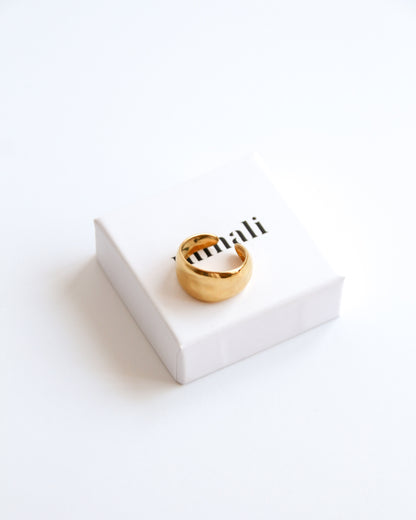 Lucy Ring in gold
