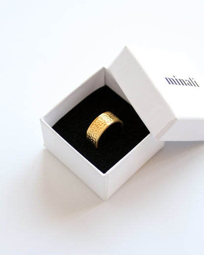 Mila Ring in gold