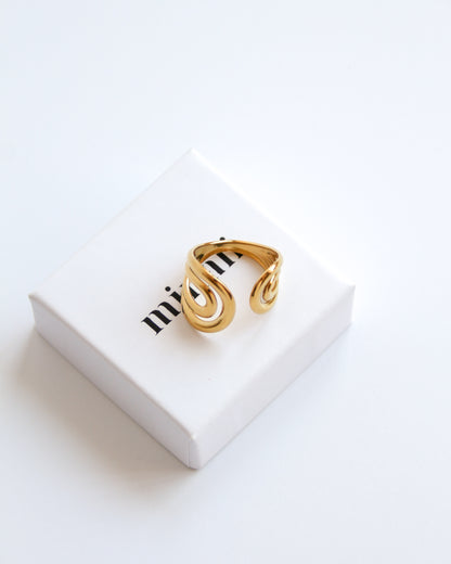 Vicky Ring in gold