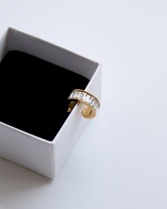 Lumina Earcuff in gold