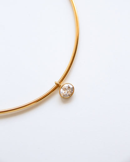 Belle Oval Necklace in gold