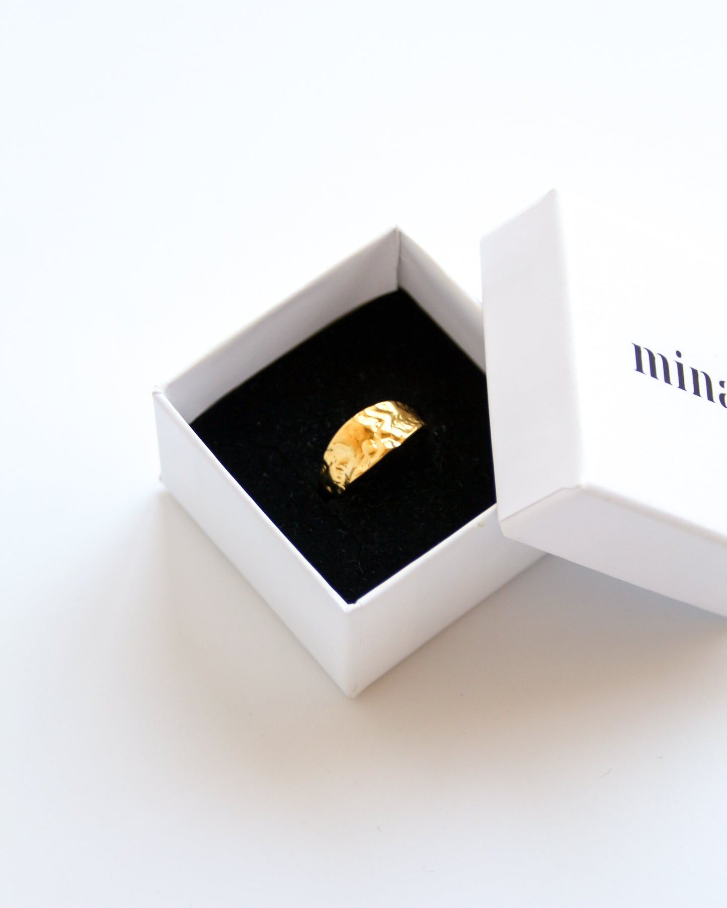 June Ring in gold