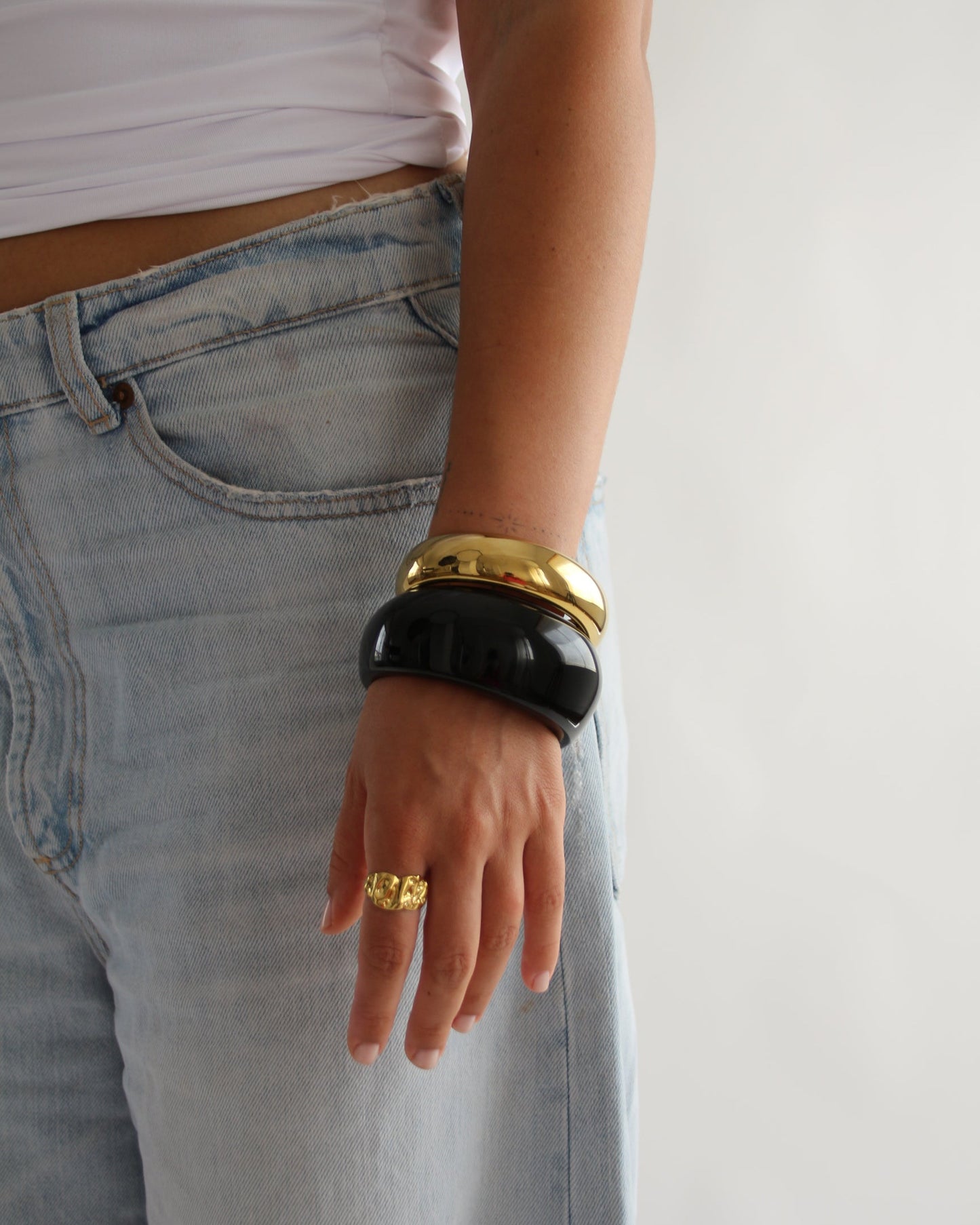 Noir Bangle Bracelet
