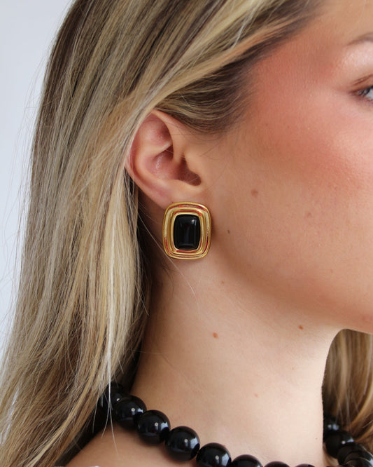 Sable Earrings in gold