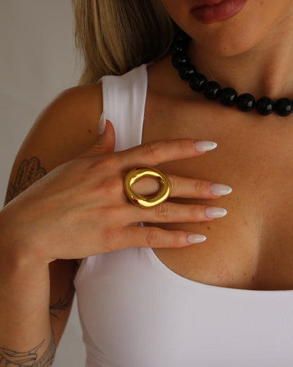 Halo Ring in gold