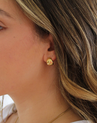 Vera Earrings in gold