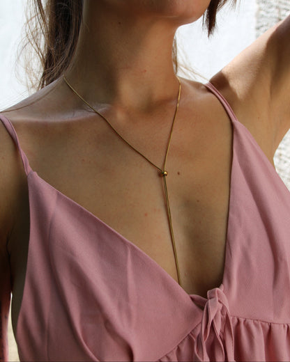 Amara Necklace in gold
