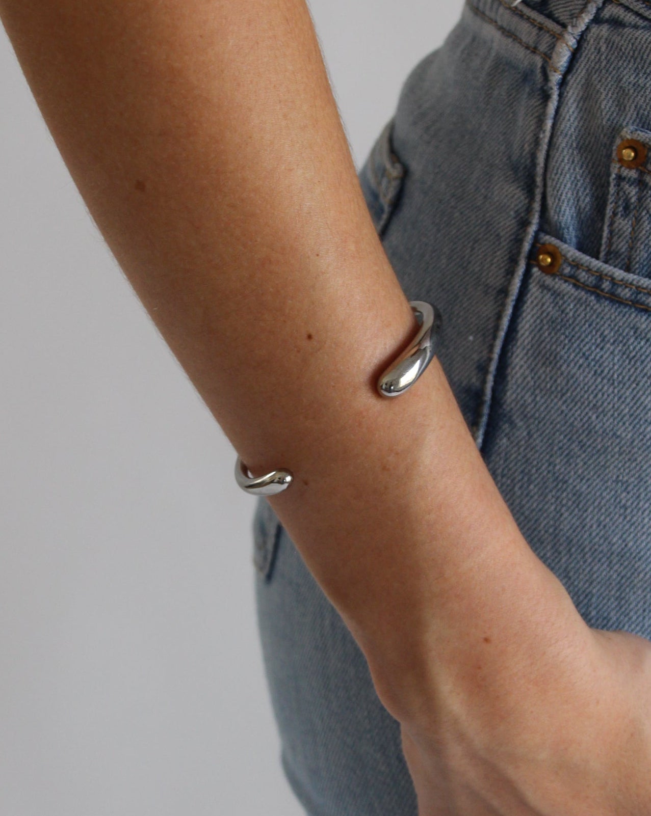 Sculpt Bracelet in silver