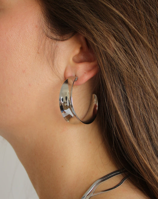 Selene Hoop Earrings in silver