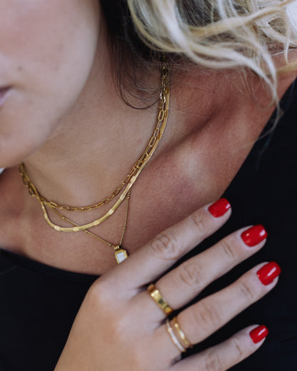 Lilith Necklace in gold