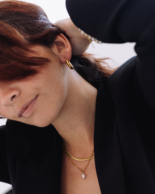 Claire Necklace in gold