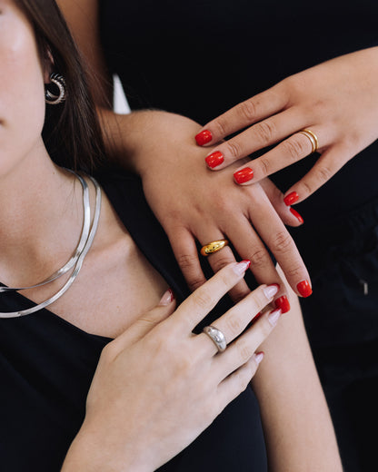 Lou Ring in gold