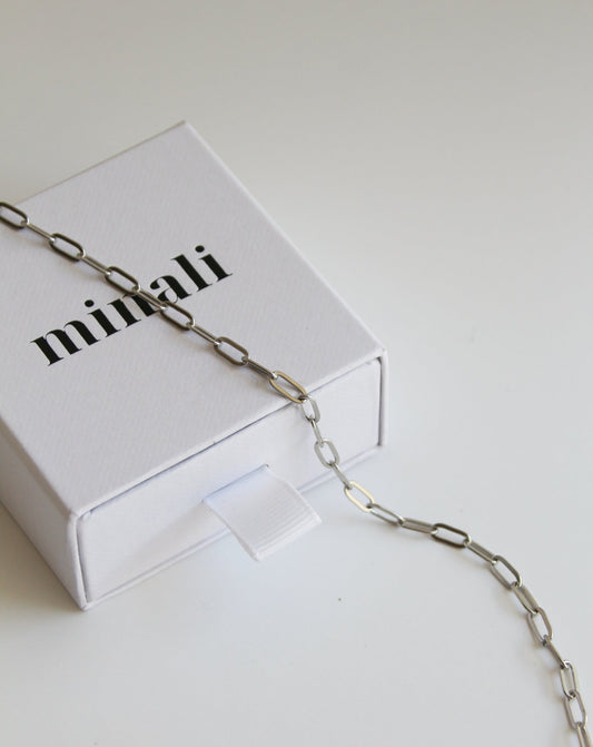 Leah Chain in silver