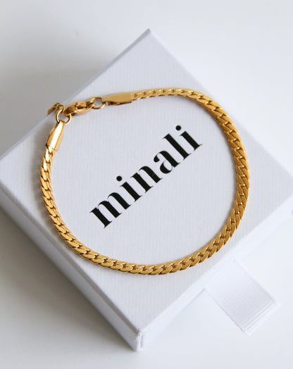 Claire Bracelet in gold