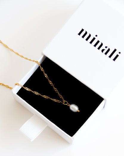 Maggie Necklace in gold