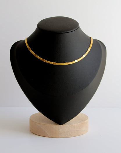 Lilith Necklace in gold